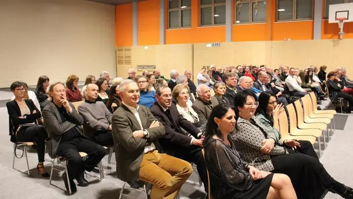 Auch heuer konnte Bürgermeister Engelbert Huber wieder zahlreiche Gäste zum Neujahrsempfang in der Mehrzweckhalle Mooskirchen begrüßen.
