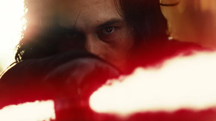 Der Film soll im Dezember in die Kinos kommen. Bild: Adam Driver als Kylo Re.