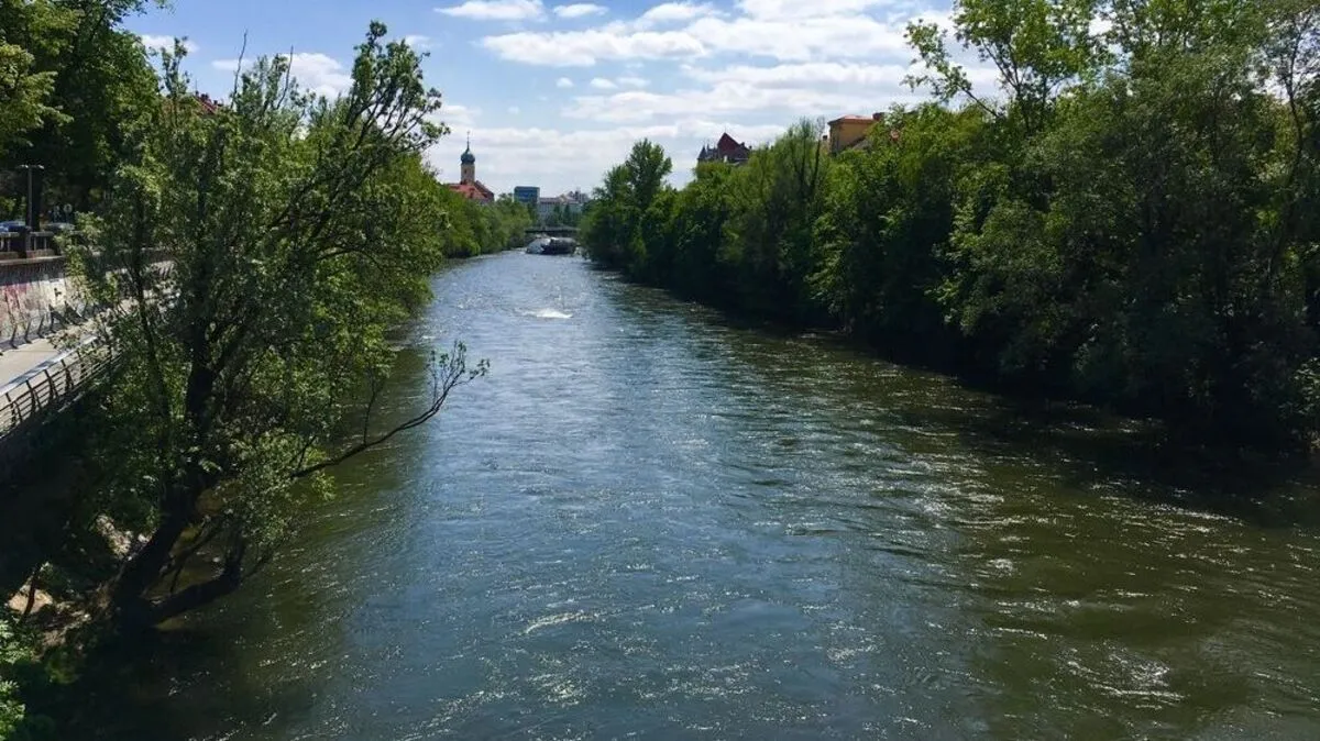 Es wird wärmer, aber in der zweiten Tageshälfte schon wieder wechselhaft und schaueranfällig