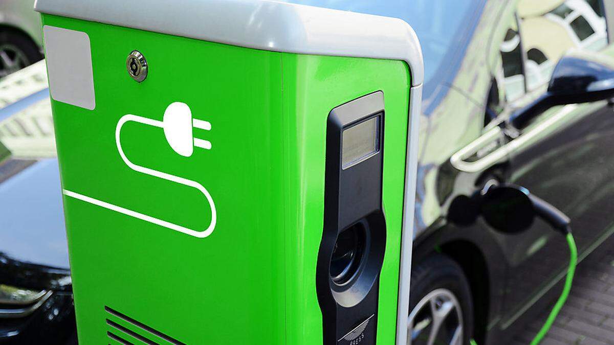 Die Flotte der Landesverwaltung soll zunehmend elektrisch rollen