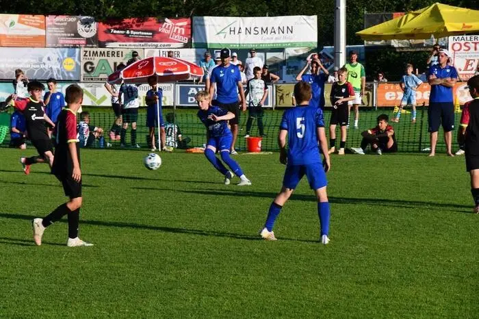 Was sich in den vergangenen Jahren zu einem Fixpunkt im Nachwuchsfußball entwickelt hat, lockte auch heuer wieder zahlreiche Mannschaften und Zuschauer in die Marktgemeinde.
