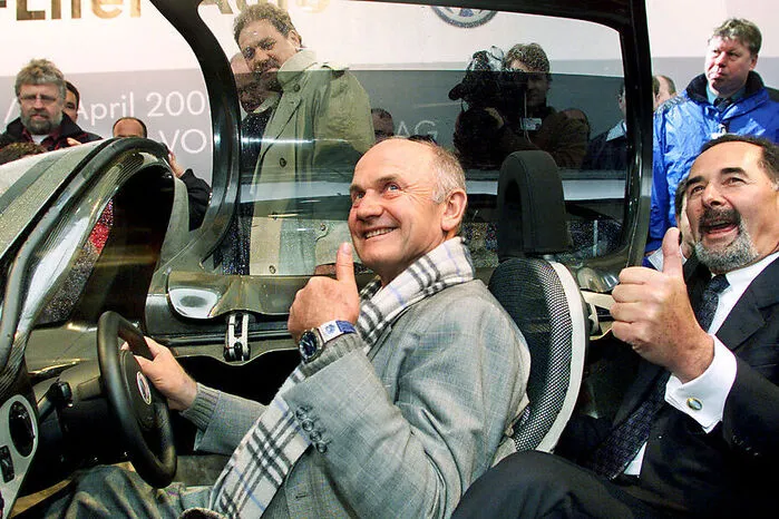Piëch war bis 2002 Vorstandschef von VW, ihm folgte Bernd Pischetsrieder nach. Piëch wechselte indes an die Spitze des VW-Aufsichtsrates.