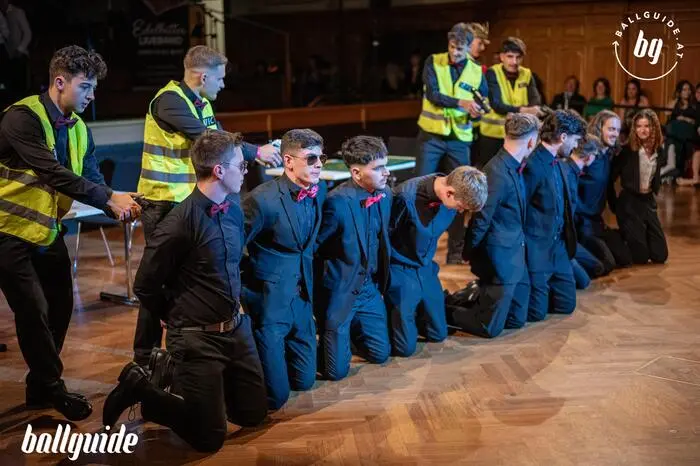 Modeschule und Bulme feiern gemeinsamen Ball im Grazer Congress. Klick dich durch!