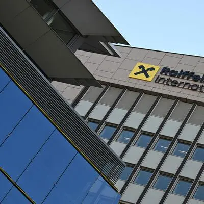 Das Landesgericht für Zivilrechtssachen Wien übernimmt die Schadenersatzklage der Raiffeisen Bank International (RBI) gegen die russische Gesellschaft Rasperia