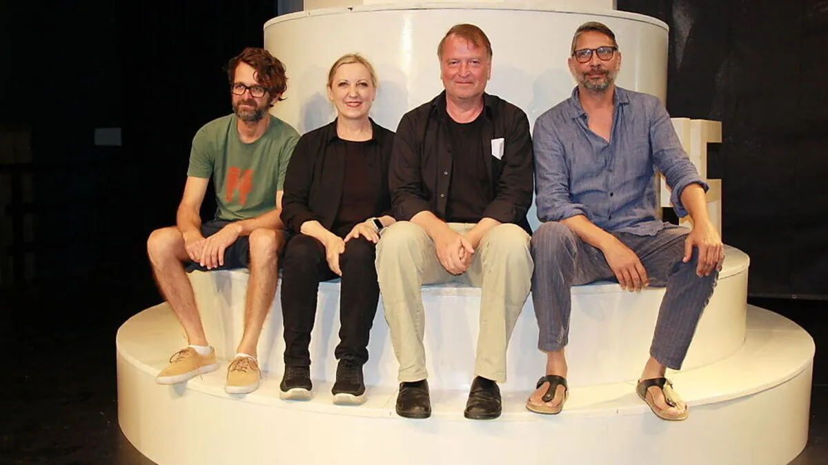 Musiker Stefan Thaler, Choreographin Christina Comtesse, Autor Christoph Klimke, Regisseur Hannes Hametner (von links)