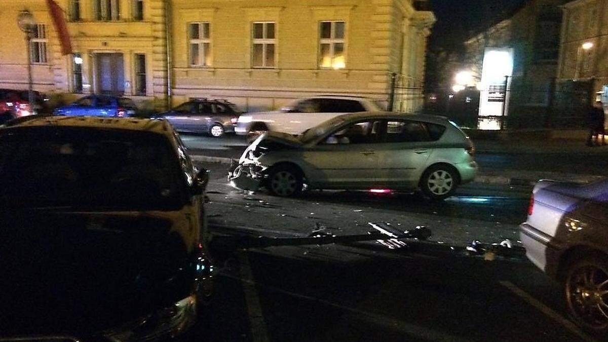 Unfall vor dem Stadttheater