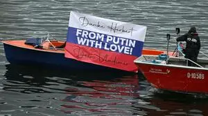 Anlass für ein Verfahren vor dem Höchstgericht: eine Störaktion beim ORF-Sommergespräch von Herbert Kickl 2024