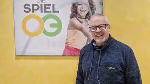 Christian Aichholzer spricht über Gründe und belastende Zeiten, aber auch über die berühmten leuchtenden Kinderaugen