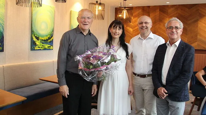 Von links: Engelbert Hofer, Michaela Tschernigg, Erich Graf und Bürgermeister Hans-Peter Schlagholz