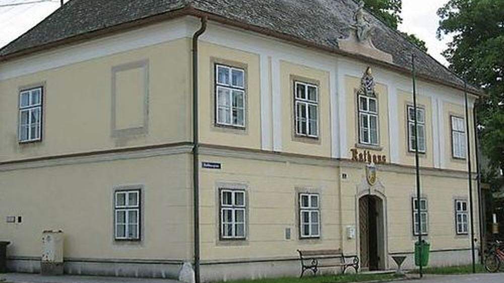 Rathaus von Weikendorf