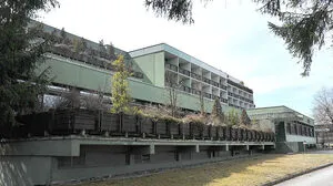 Die ehemalige Berufsschule in Aigen im Ennstal