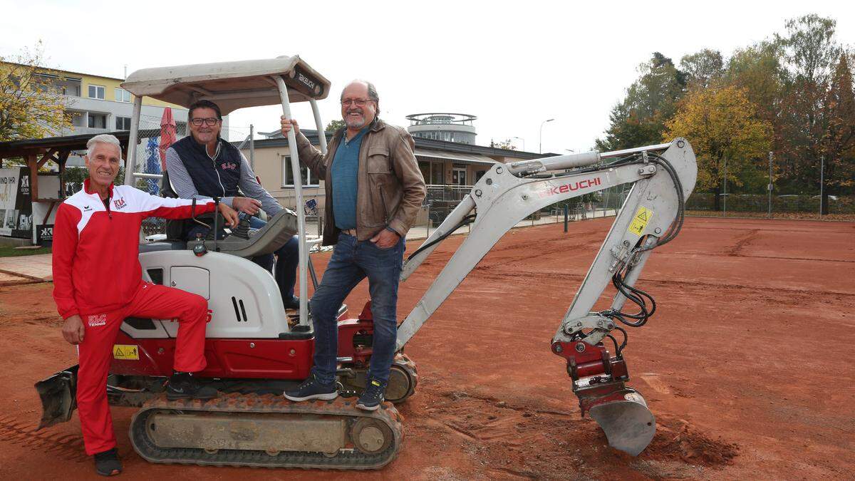 Am Beginn des Projekts: Sektionsleiter Meinhard Mayer, KLC-Präsident Werner Pullnig und KLC-Tennisobmann Otto Gipfler (v.l.)