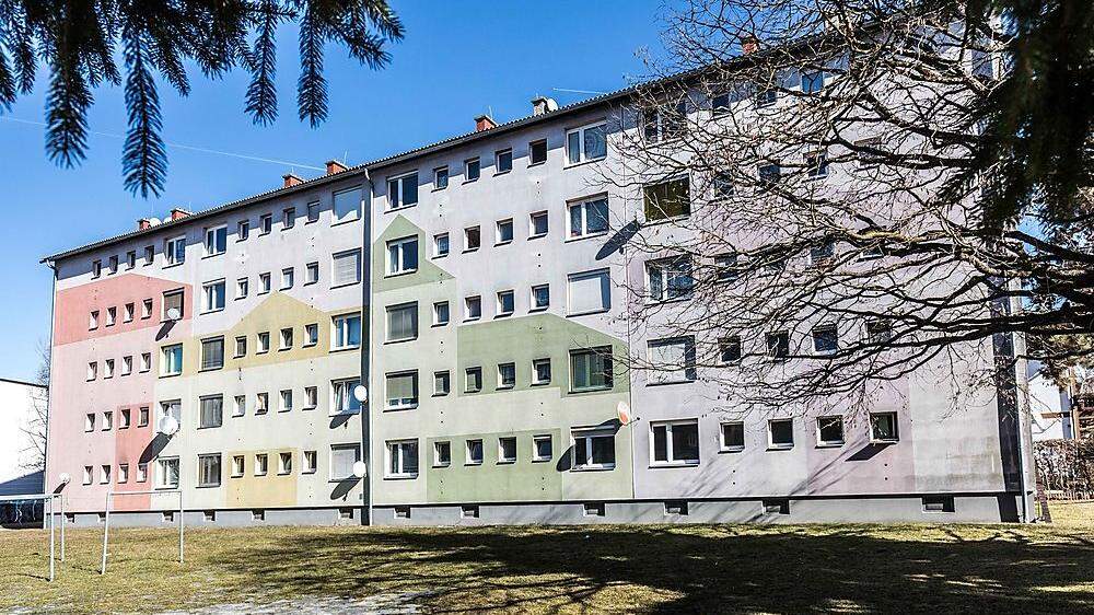 Die Gemeinde-Wohnhäuser in der Siebenhügelstraße in Klagenfurt sind aus den 1960er Jahren