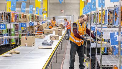 Immer mehr Waren Kärntner Unternehmen gehen vom Amazon-Verteilzentrum von Klagenfurt aus in die ganze Welt