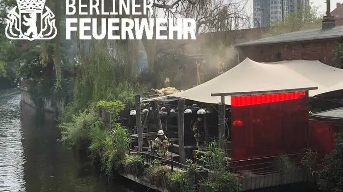 Drei Menschen bei Großbrand in Berliner Club verletzt