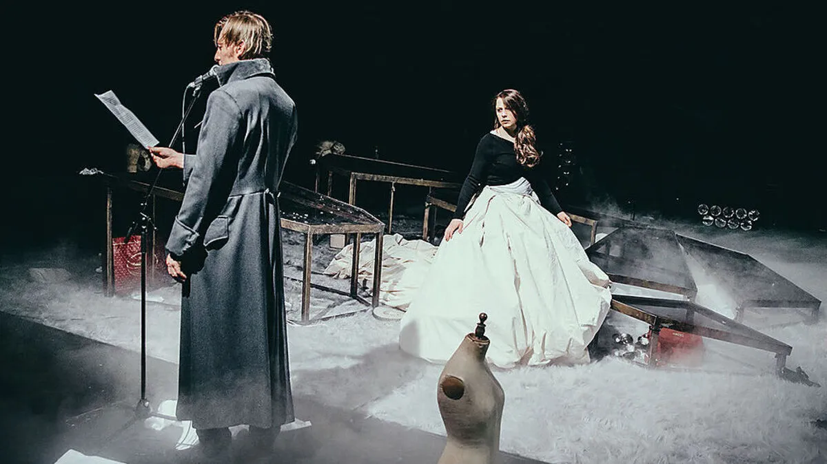 Lodd und Blumenau spielen sich durch die Jahrhunderte.