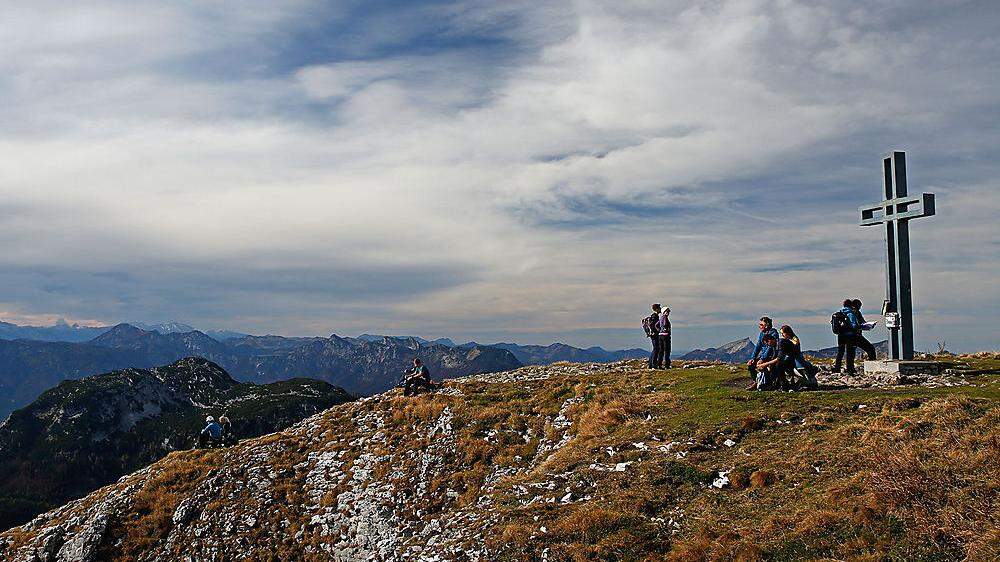 Der Loser bietet einen fast unbegrenzten Panoramablick auf die Gipfel des Toten Gebirges, das Salzkammergut sowie auf den Dachstein und die Niederen Tauern 