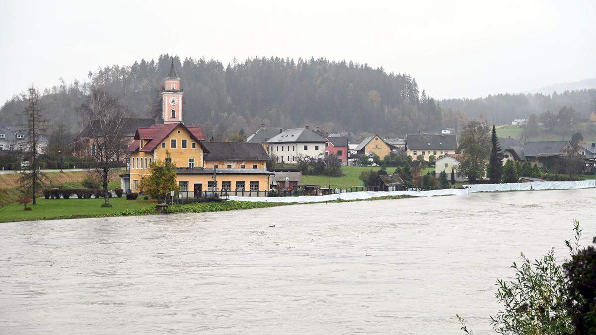 Im ganzen Bundesland kommt es zu Überschwemmungen 