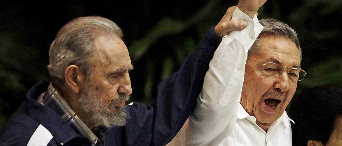 Fidel und Raúl Castro im Jahr 2011. Der Máximo Líder starb 2016