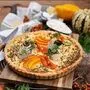 Köstliche Tarte mit buntem Herbst-Gemüse