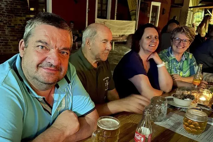 Für die musikalische Unterhaltung beim gemütlichen Fest mit regionaler Kulinarik, Weinkost und Glückshafen sorgten „Sepp und seine Musikanten“.