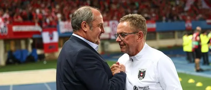 Teamchef Ralf Rangnick mit Präsident Josef Pröll
