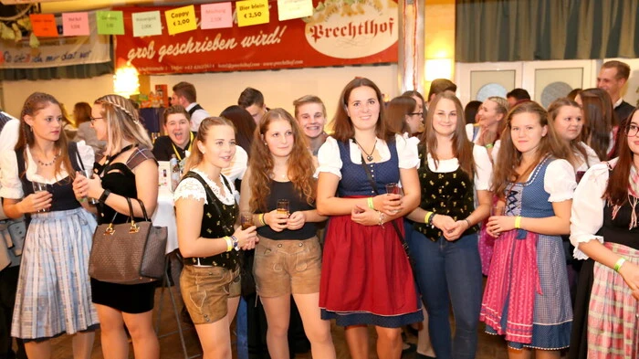 Hunderte Besucher waren am Samstag in die Krappfeld-Metropole gepilgert, um beim Bezirks-Landjugendball 2018 dabei zu sein. 