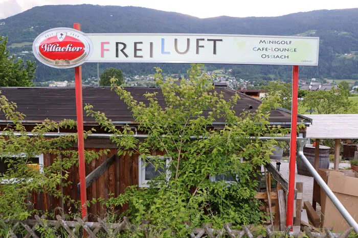 Bitte klicken Sie sich durch die Bilder!