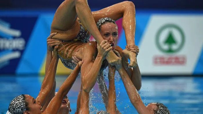 In Glasgow werden die Europameisterschaften im Schwimmen (Disziplinen Schwimmsport, Synchronschwimmen, Wasserspringen, Freiwasserschwimmen), Radsport (Disziplinen Bahnradsport, Straßenradsport, Mountainbike, BMX), Rudern, Triathlon, Golf und Turnen ausgetragen.