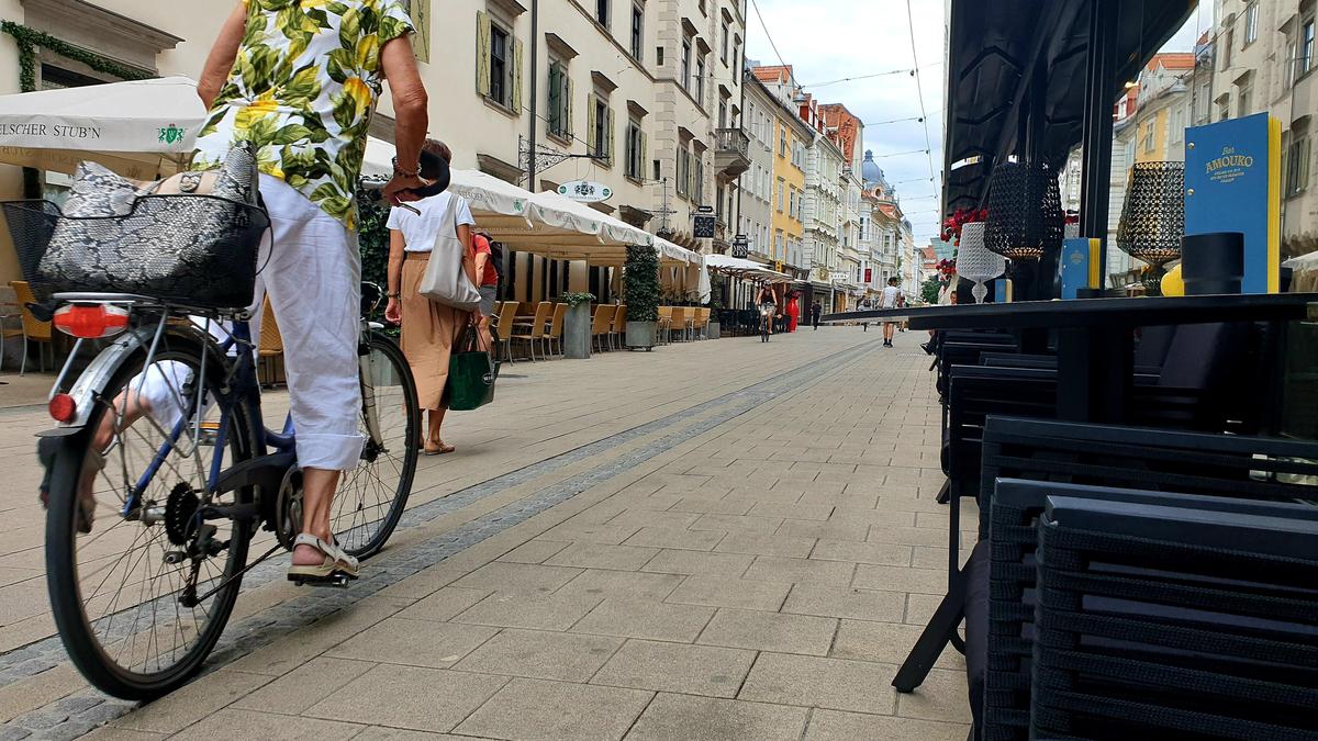 Wie lange dürfen Radfahrer noch durch die Schmiedgasse?