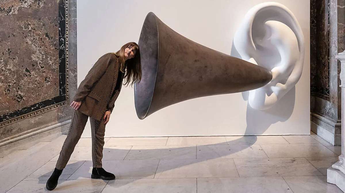 John Baldessari (1931–2020) Beethoven’s Trumpet (with Ear) 