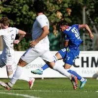 Da war‘s passiert: Tim Trummer verletzte sich bei seinem Tor zum 1:0