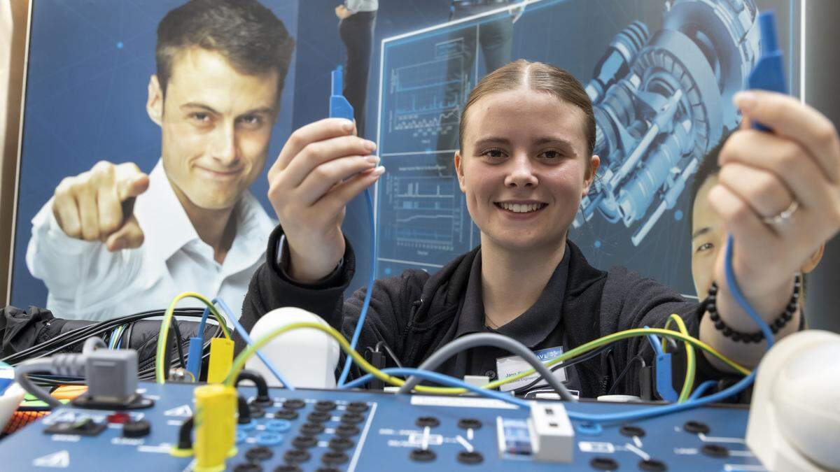 Jana Kien ist Elektrotechnikerin im zweiten Lehrjahr bei AVL
