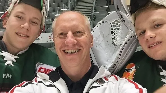 Ulfried Wallisch arbeitet gerne mit dem Eishockey-Nachwuchs – mit Panthern als auch Adlern