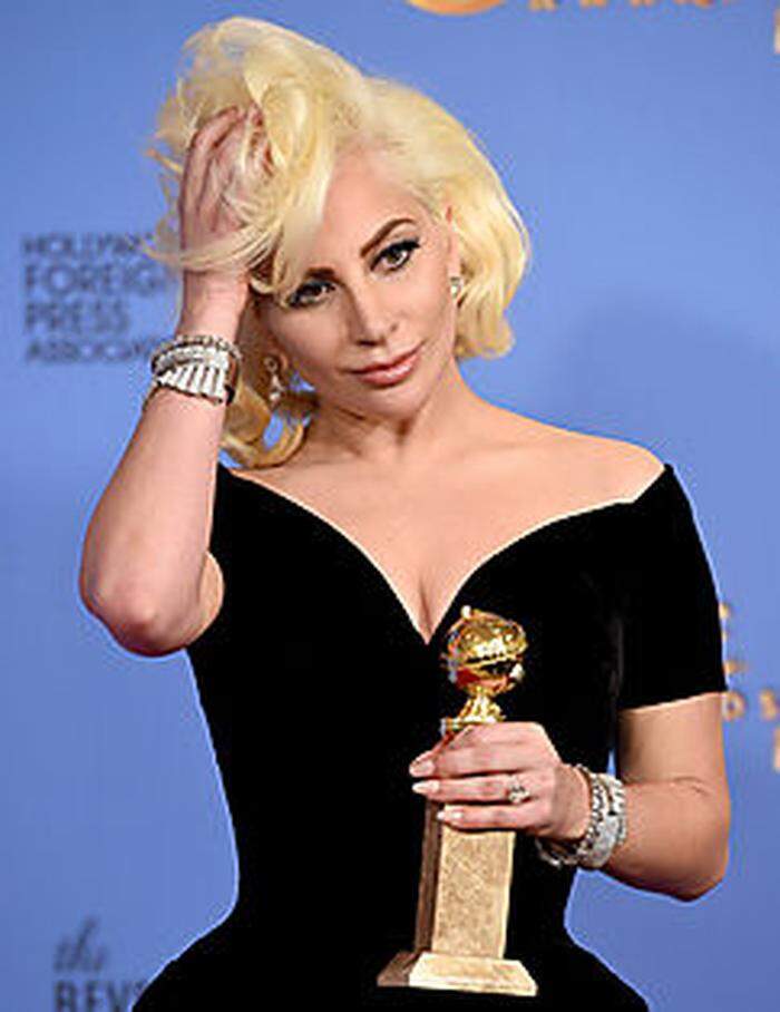 Sie kann's nicht fassen: Lada Gaga gewinnt einen Golden Globe als Schauspielerin