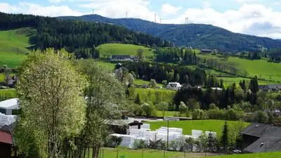 Zu sehen ist eine Visualisierung eines Windparks 