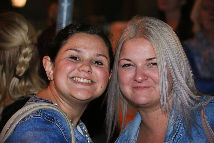 Klicken Sie sich durch die Bilder!  