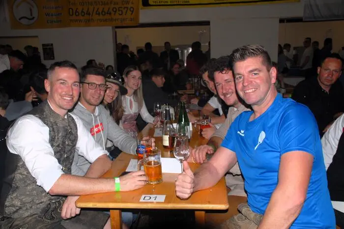 Organisiert wurde der Bockbieranstich in bewährter Manier vom Tennisverein Preßguts, der heuer sein 30 Jahr-Jubiläum feiert.