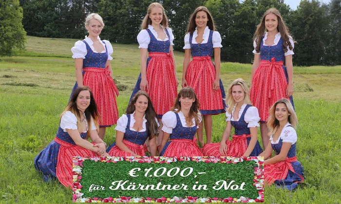 Young Roses:  Musikalische Unterstützung 