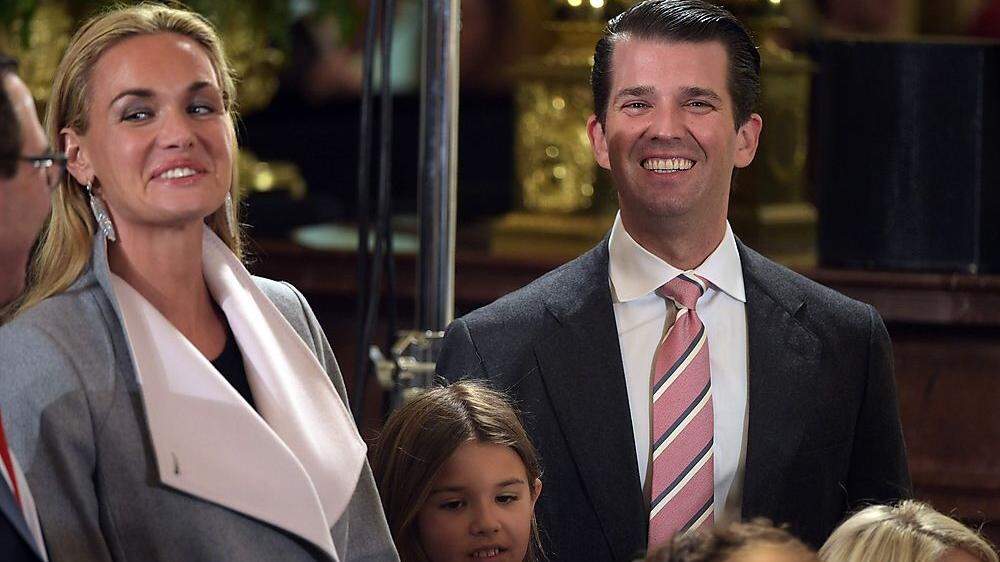 Trump Junior mit seiner Familie 