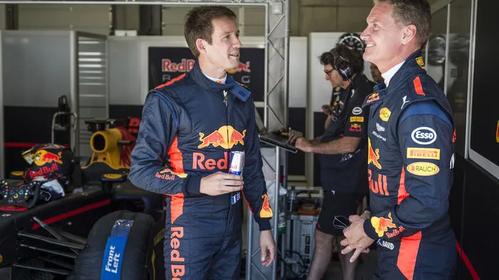 Sebastien Ogier beim anfänglichen Gespräch mit David Coulthard.