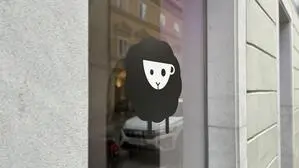 Das „Schwarze Schaf“ in Klagenfurt eröffnete wieder und sorgt damit für gemischte Reaktionen