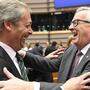 Farage (links) und Juncker