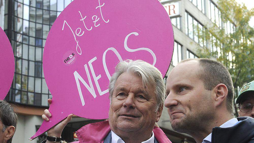 Schon 2013 unterstützte Hans Peter Haselsteiner (hier mit Parteigründer Matthias Strolz) die Neos im Nationalratswahlkampf