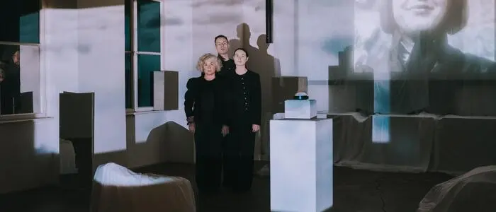 „Inge träumt“ mit Eva Brunner, Clemens Janout und Julia Hammerl