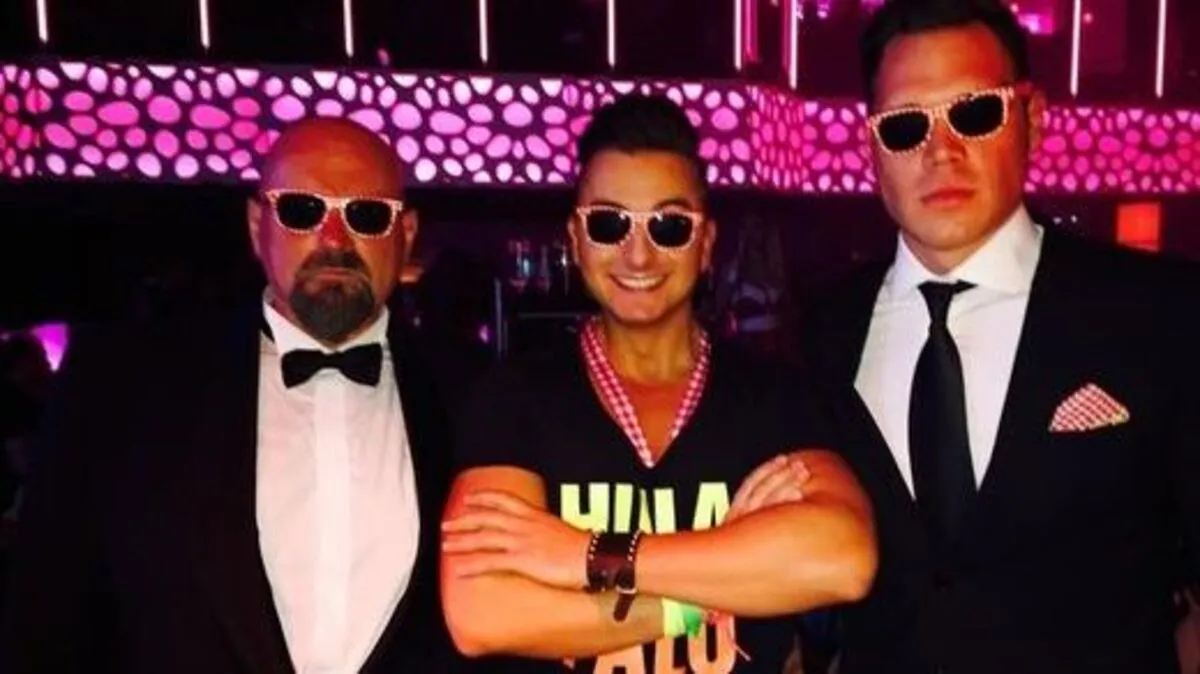 Dieses Foto postete Gabalier vom "Hulapalu"-Dreh