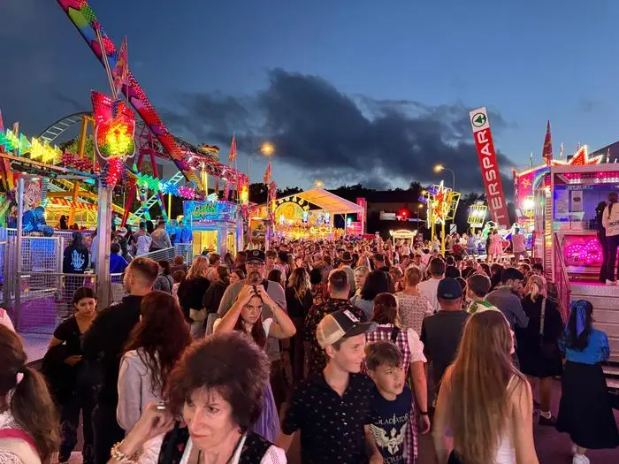 Der Vergnügungspark öffnet am Dienstag um 17 Uhr