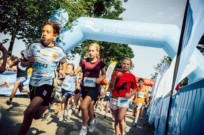 Neben dem Halbmarathon gab es zahlreiche andere Wertungen, so auch eine für Kinder