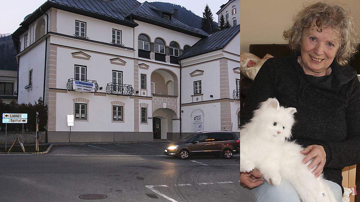 Der Drautalerhof in Greifenburg, Maria Verdes (rechts) mit ihrer plüschigen &quot;Demenzkatze&quot; Lulu