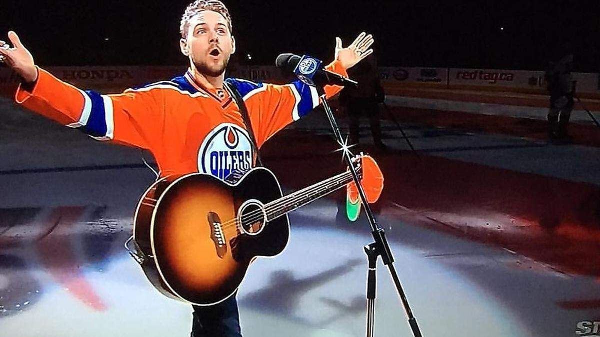 Country-Musiker Brett Kissel staunte in der Eishalle in Edmonton nicht schlecht